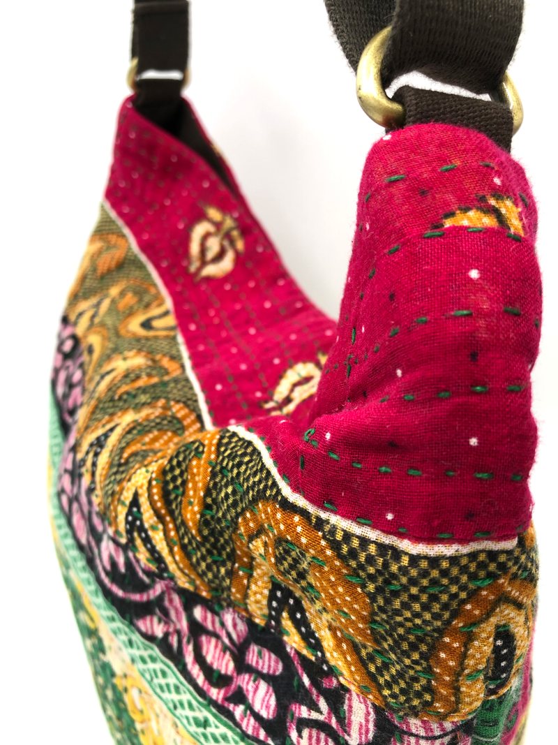 Arotun Bucket Bag