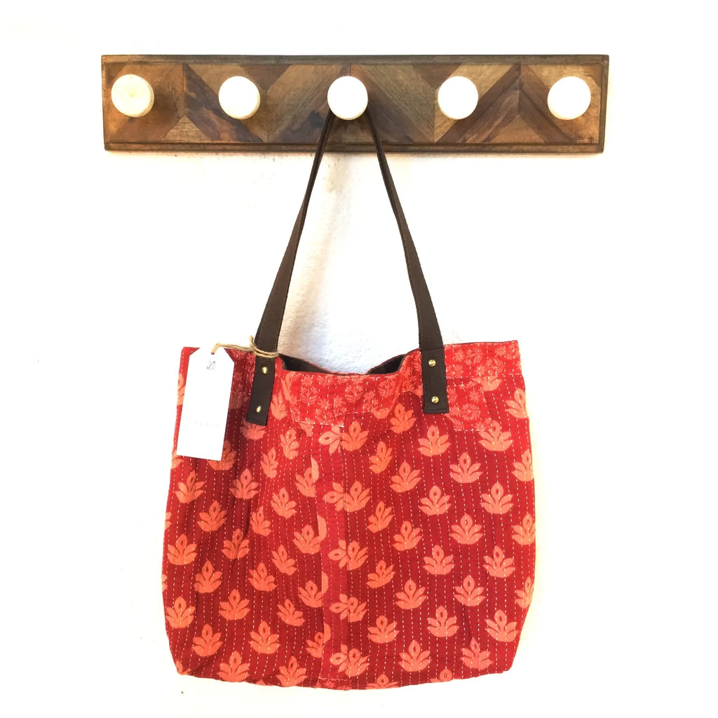 Sammana Tote